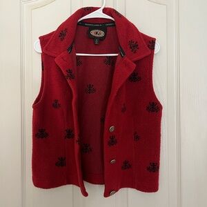 County Clothing Co Women’s Red & Black Vest Sz S